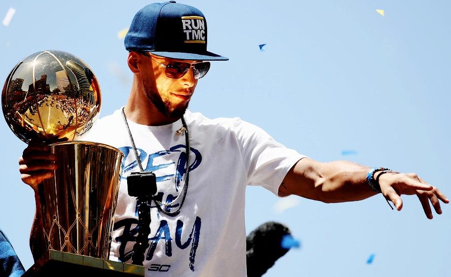 既能保持视 既能保持视